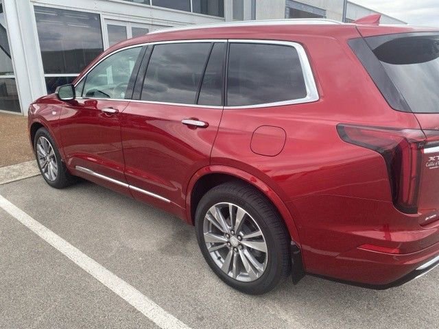 2022 Cadillac XT6 Premium Luxury photo 4