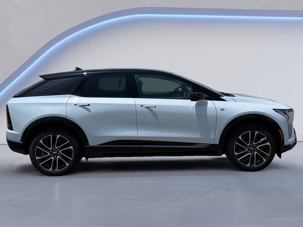 New 2027 CADILLAC OPTIQ Sport SUV