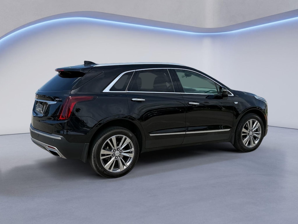 Certified 2023 Cadillac XT5 AWD Premium Luxury SUV