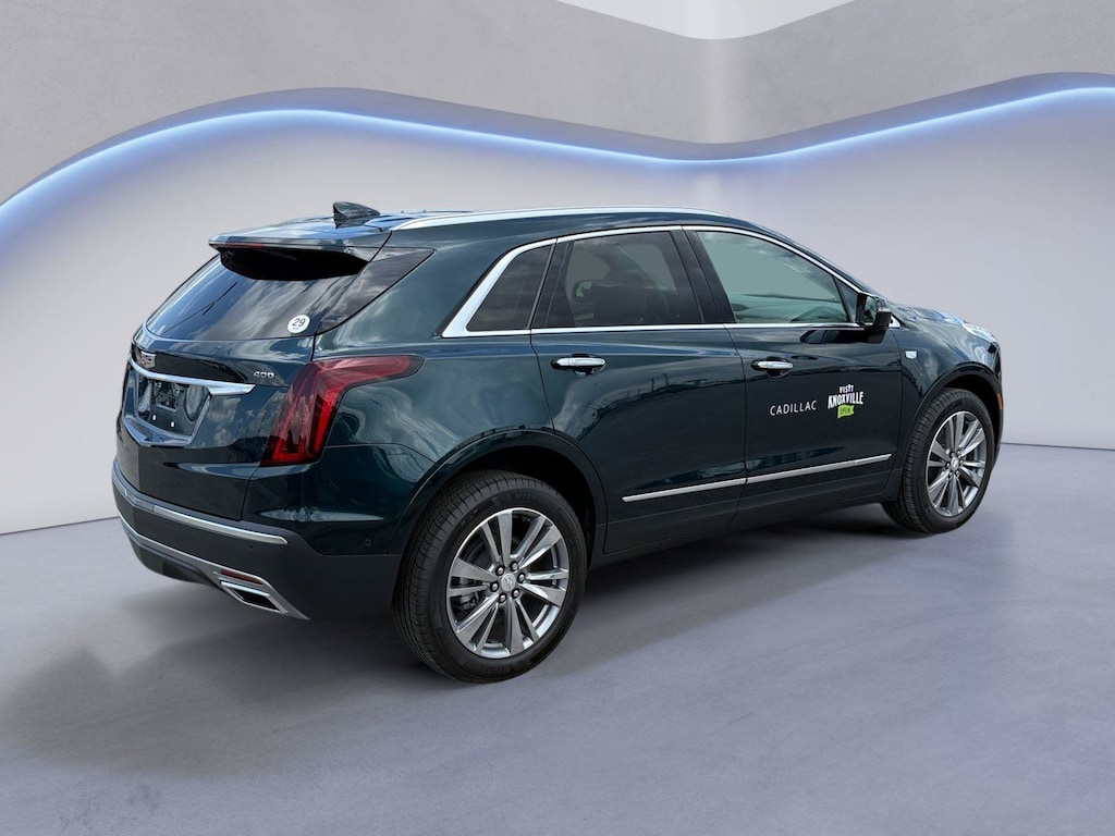 New 2026 CADILLAC XT5 Premium Luxury SUV