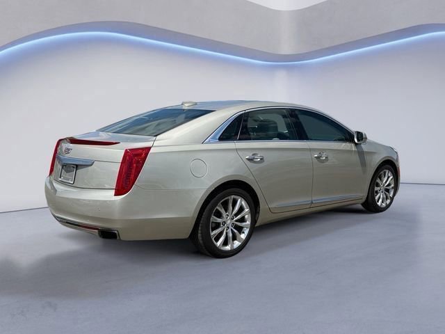 2016 Cadillac XTS Luxury photo 3