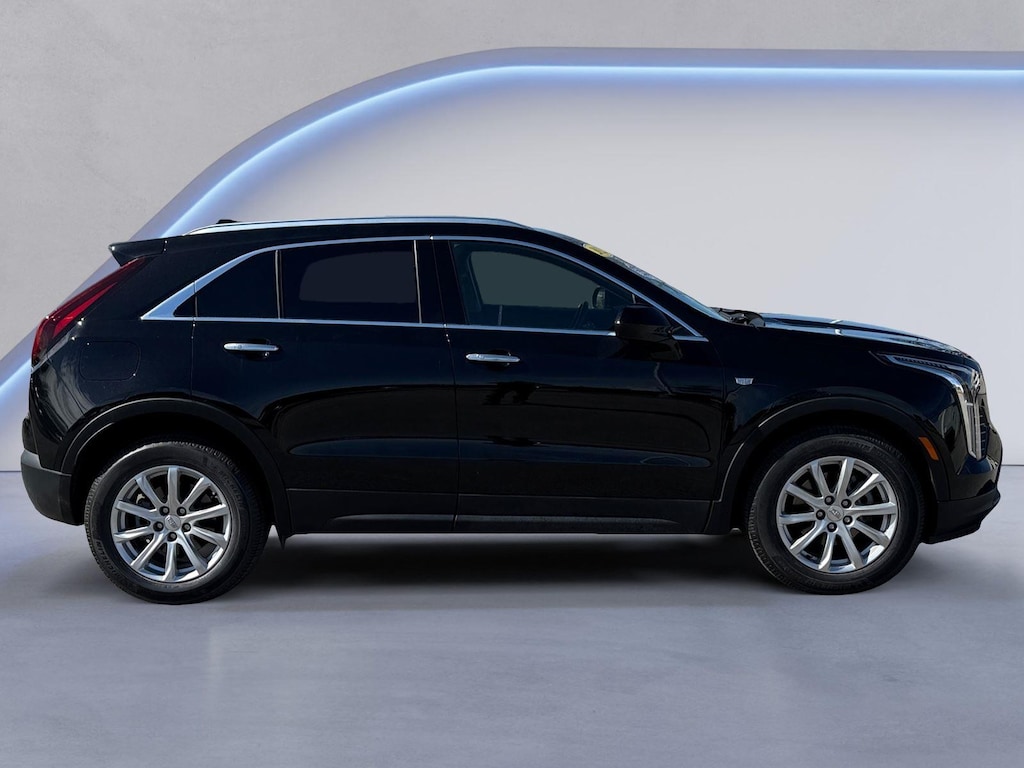 Used 2022 Cadillac XT4 AWD Luxury SUV
