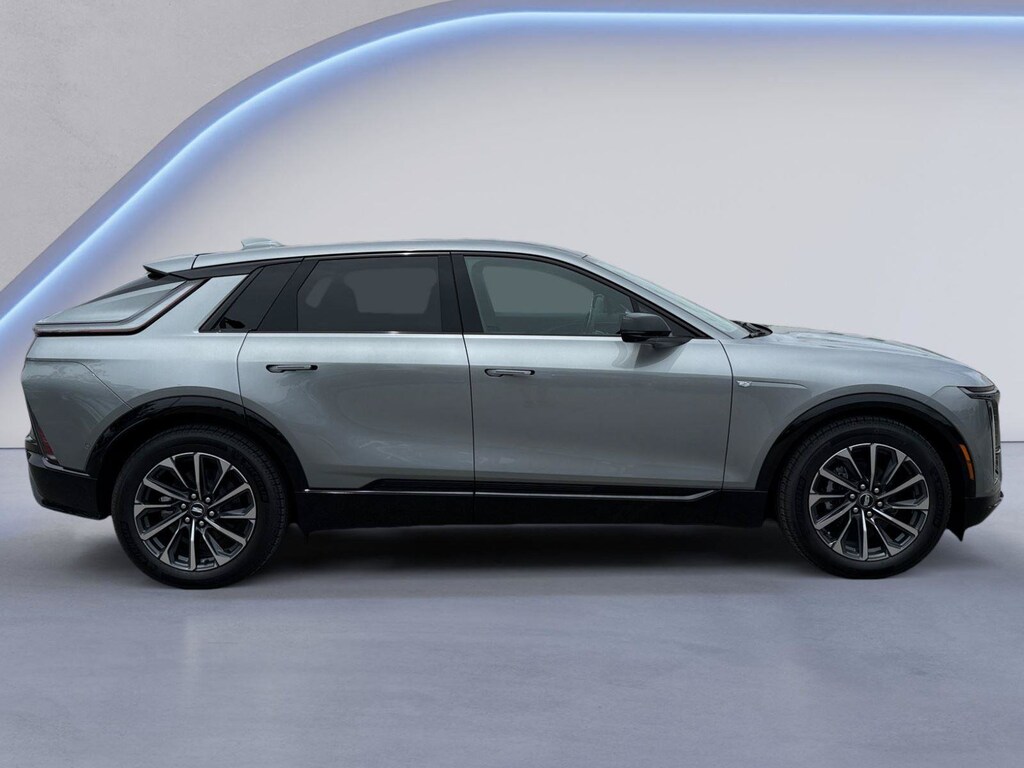 New 2026 CADILLAC LYRIQ Premium Sport SUV