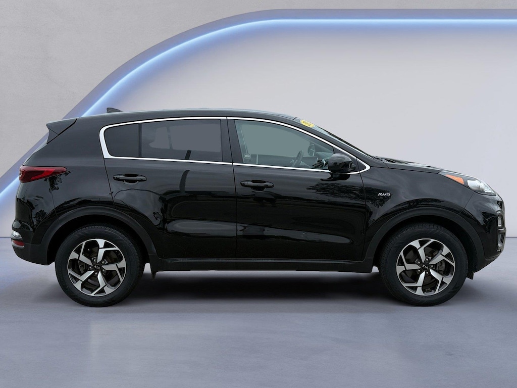 Used 2022 Kia Sportage LX SUV