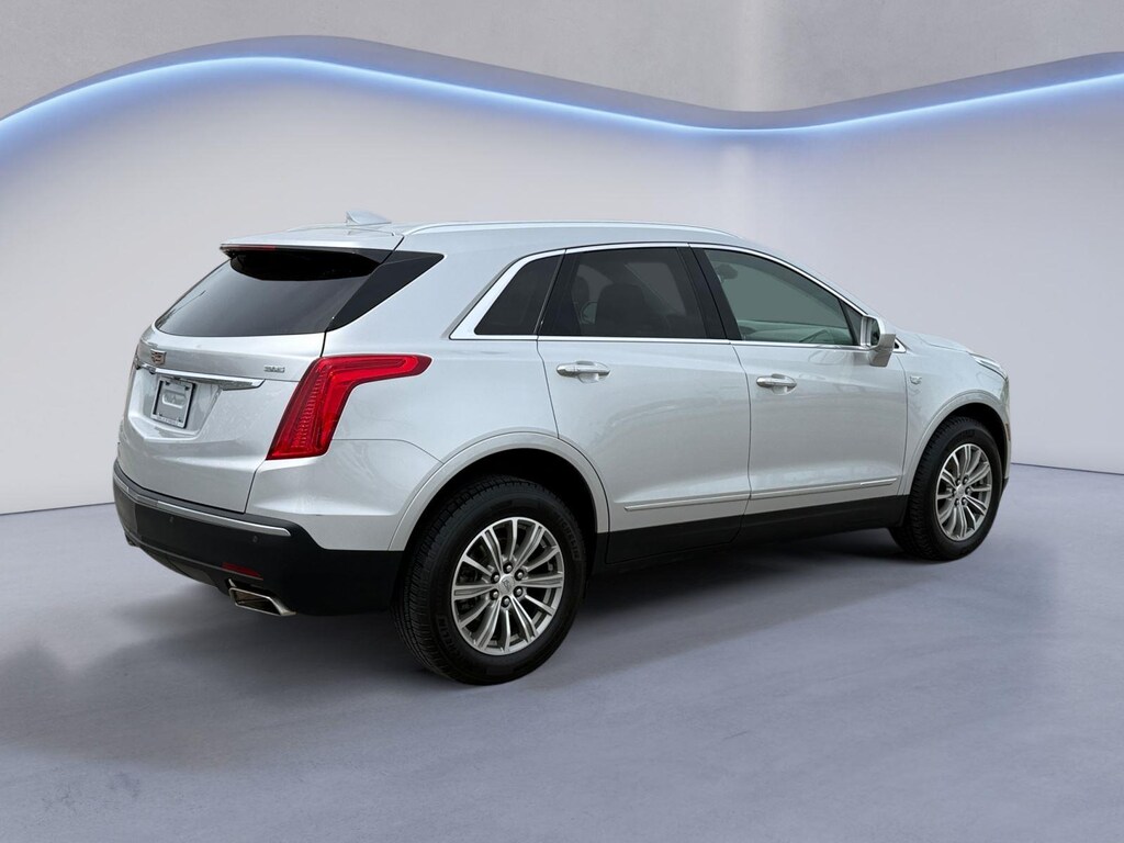 Used 2019 Cadillac XT5 Luxury AWD SUV