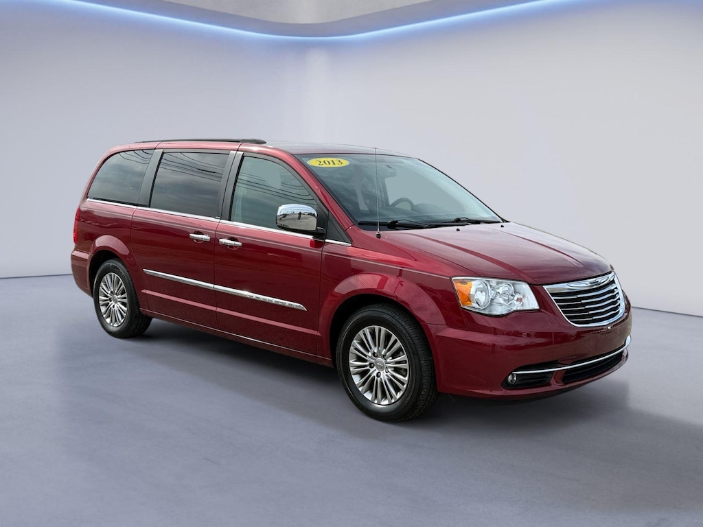 Used 2013 Chrysler Town & Country Touring-L Van