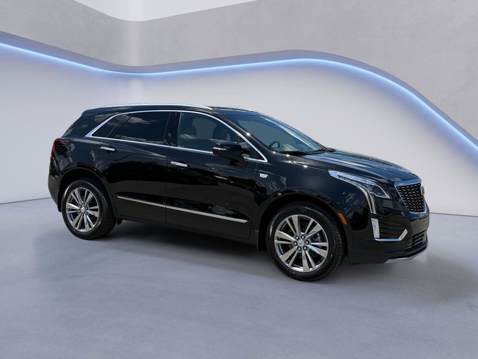 New 2026 CADILLAC XT5 Premium Luxury