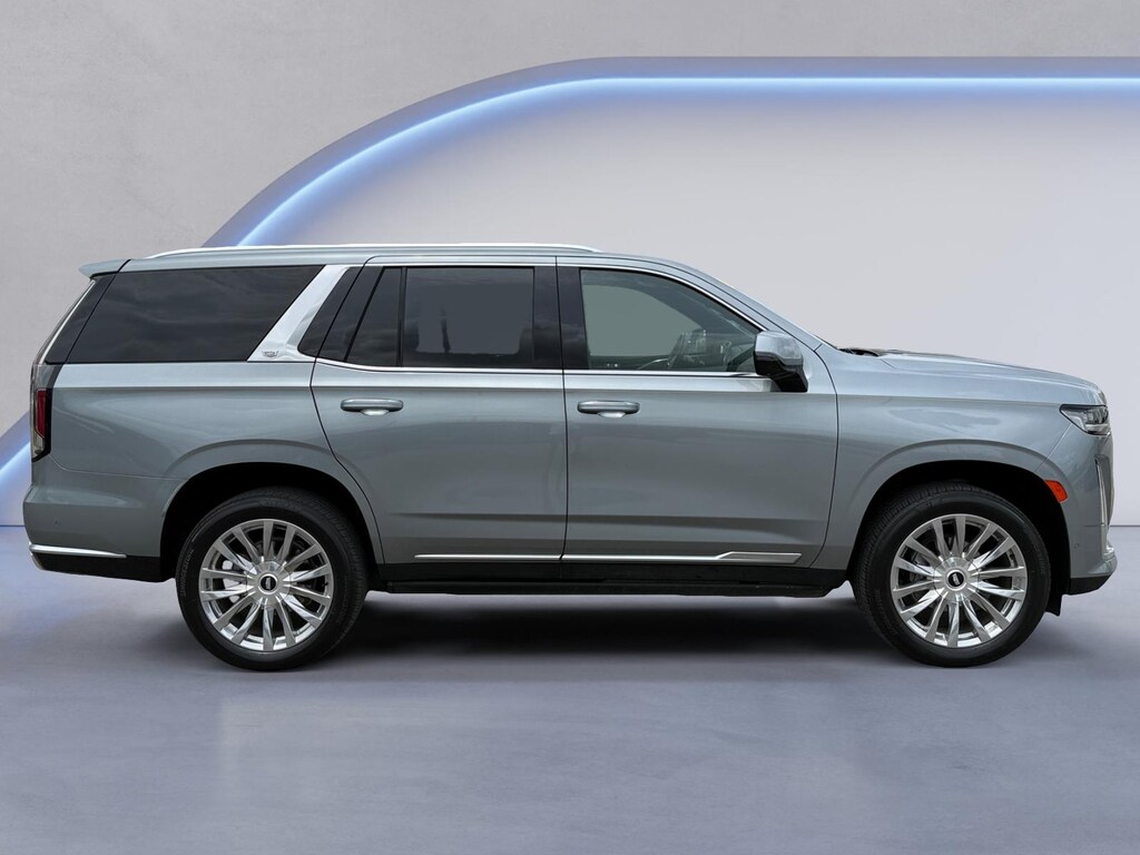 Used 2024 Cadillac Escalade 4WD Premium Luxury SUV