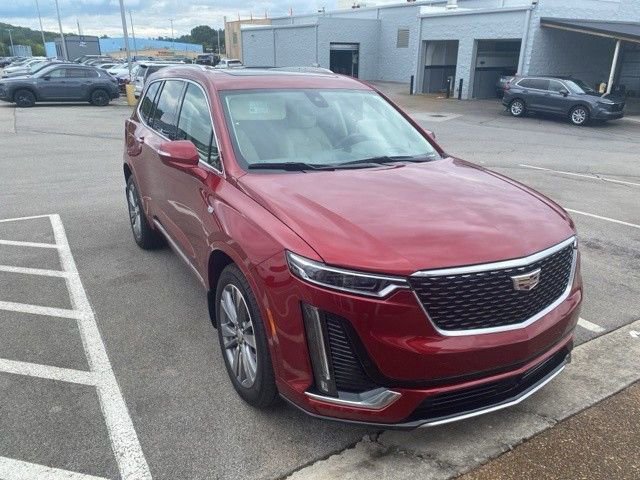 2022 Cadillac XT6 Premium Luxury photo 2