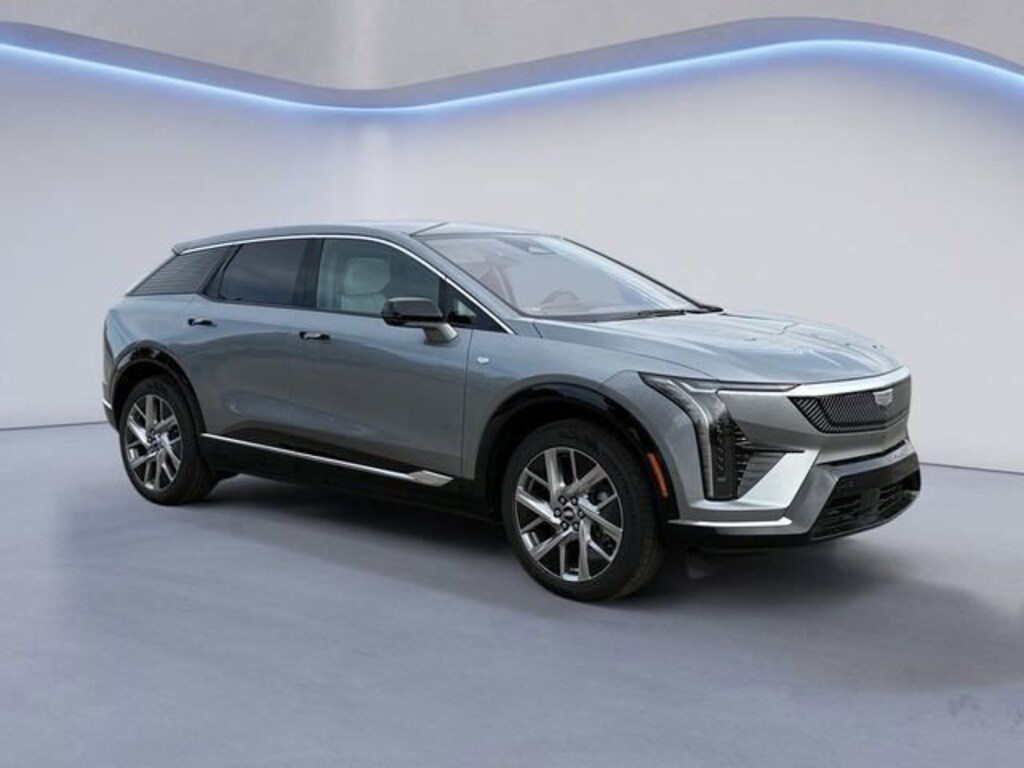 New 2025 CADILLAC OPTIQ Luxury w/1SC SUV