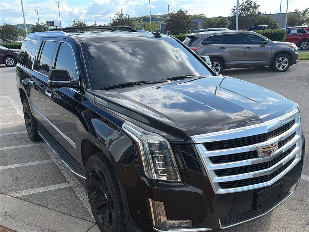 Used 2019 Cadillac Escalade ESV Luxury SUV