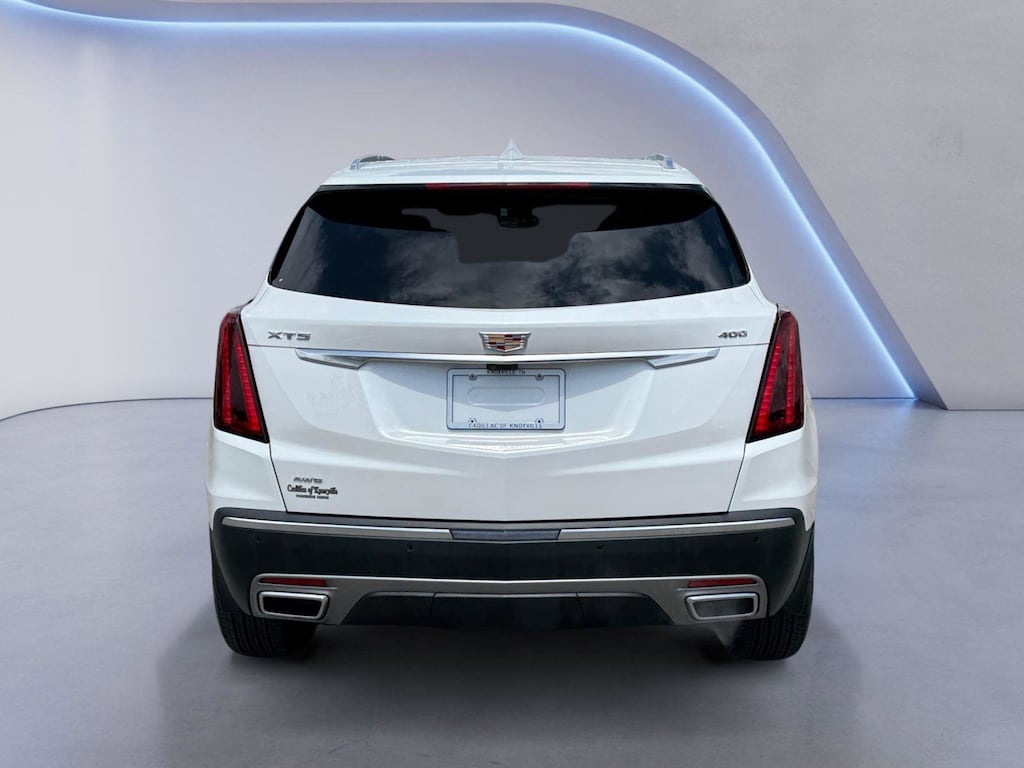 New 2026 CADILLAC XT5 Premium Luxury SUV