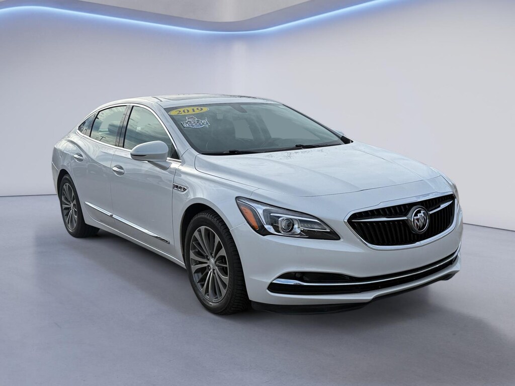Used 2019 Buick Lacrosse Essence Sedan