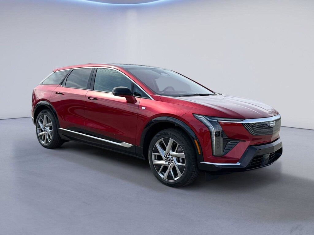 New 2026 CADILLAC OPTIQ Luxury SUV
