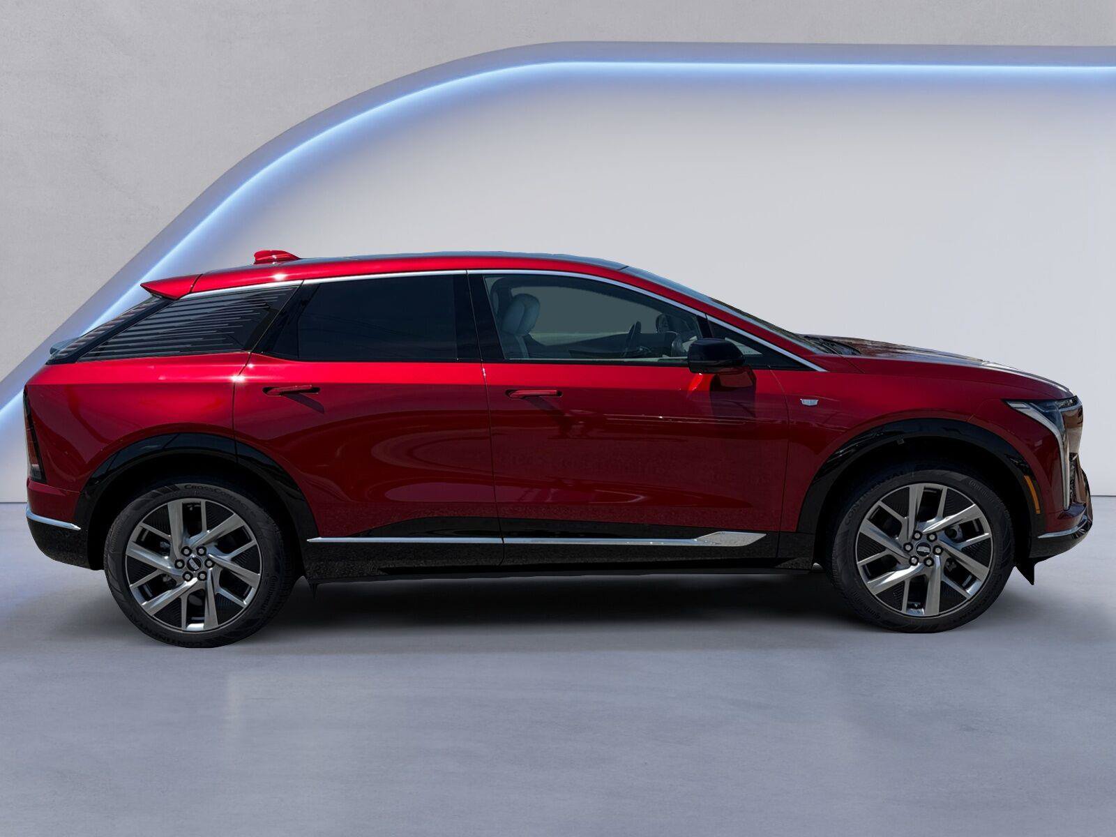 New 2027 CADILLAC OPTIQ Luxury SUV