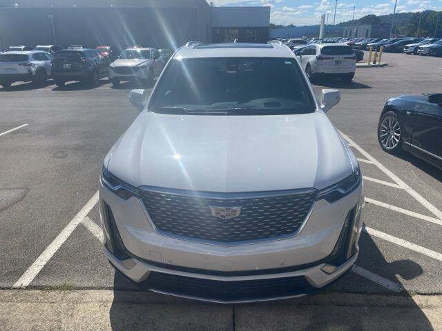 2020 Cadillac XT6 Premium Luxury photo 2