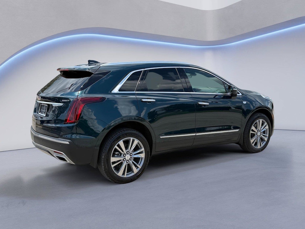 New 2026 CADILLAC XT5 Premium Luxury SUV
