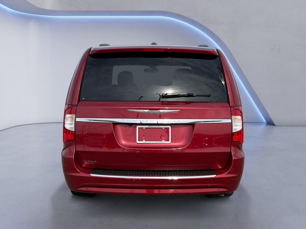 Used 2013 Chrysler Town & Country Touring-L Van