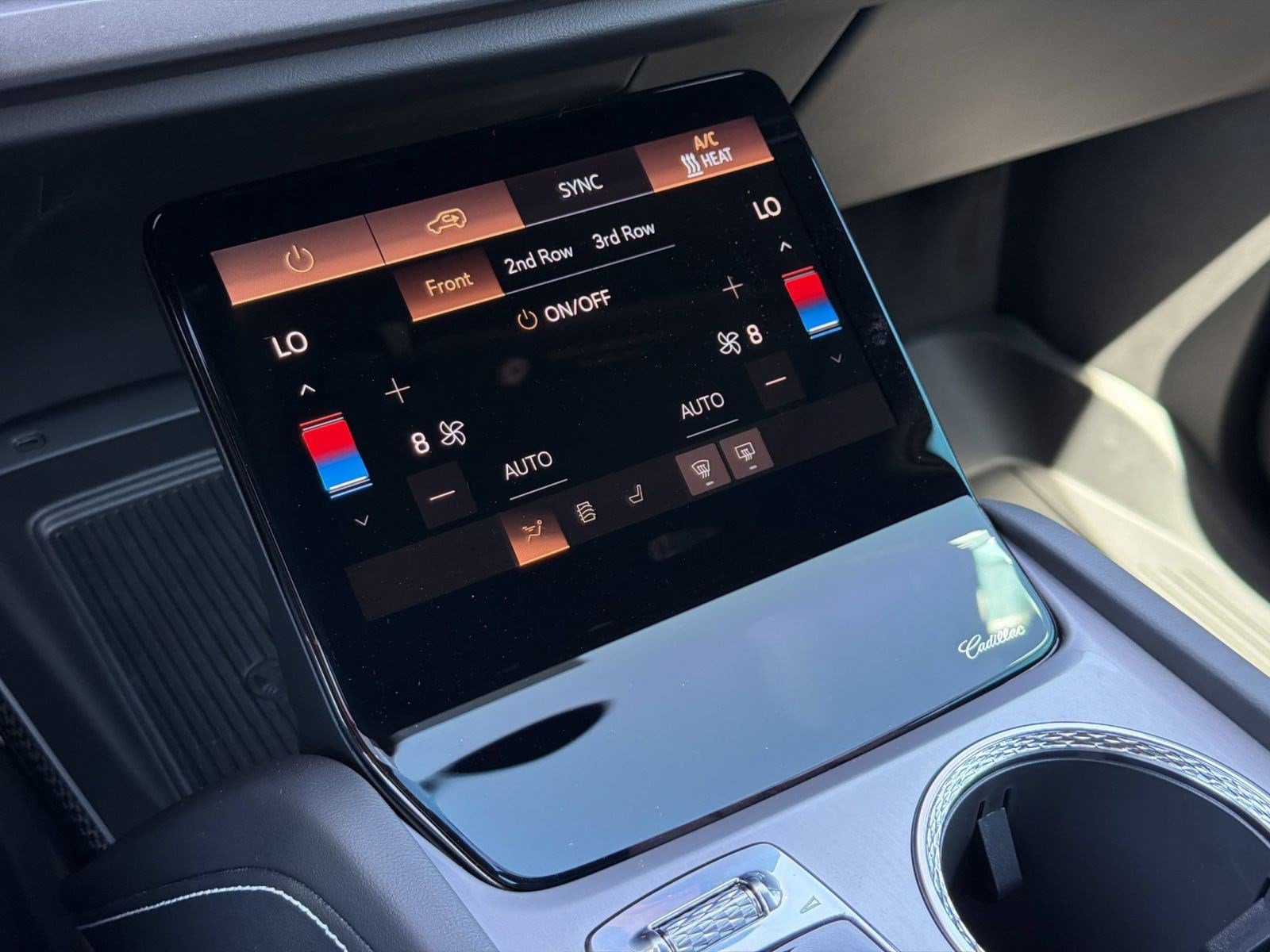 2027 Cadillac VISTIQ Sport - Photo 19
