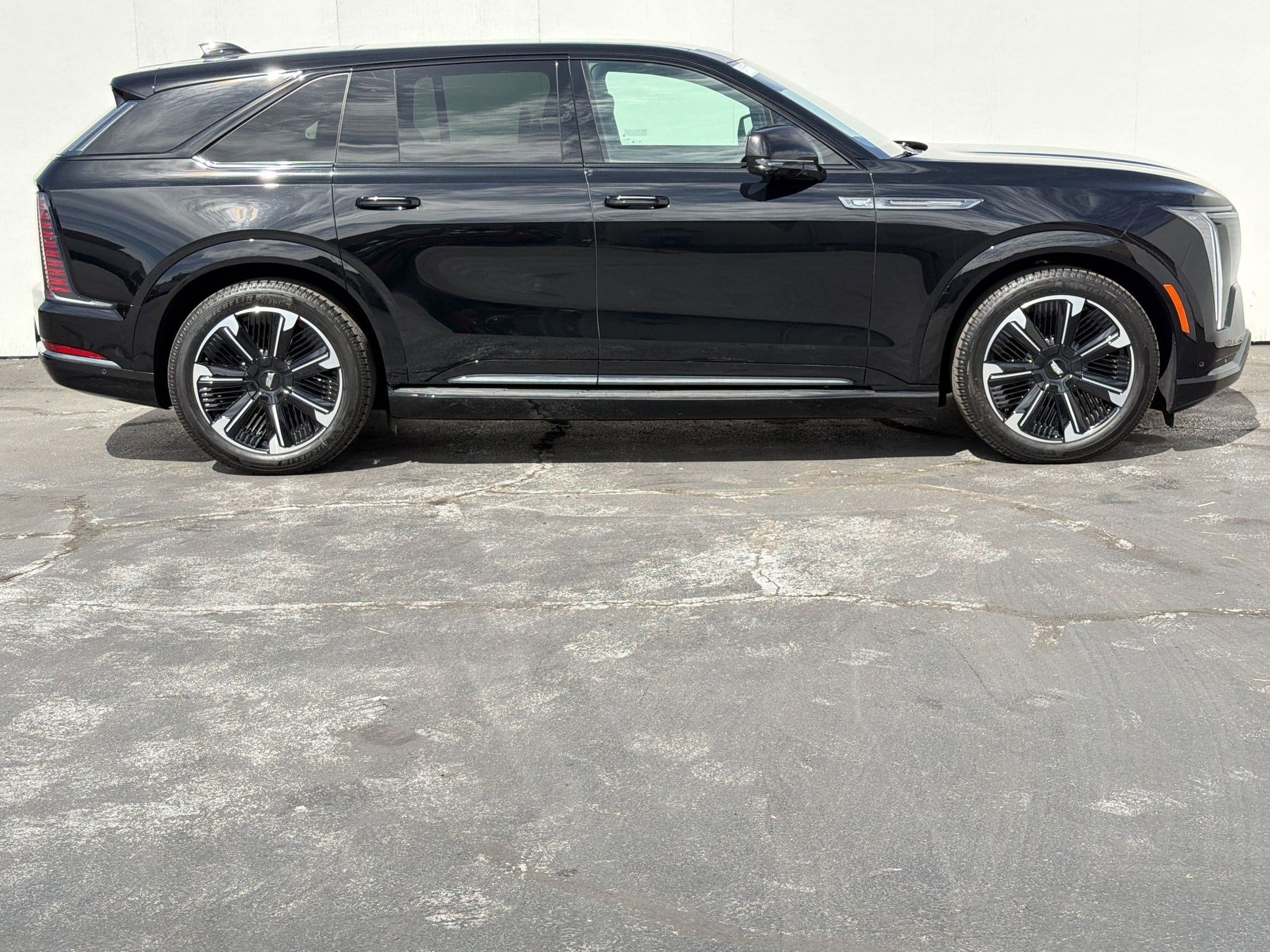 2026 Cadillac Escalade IQ Sport - Photo 7