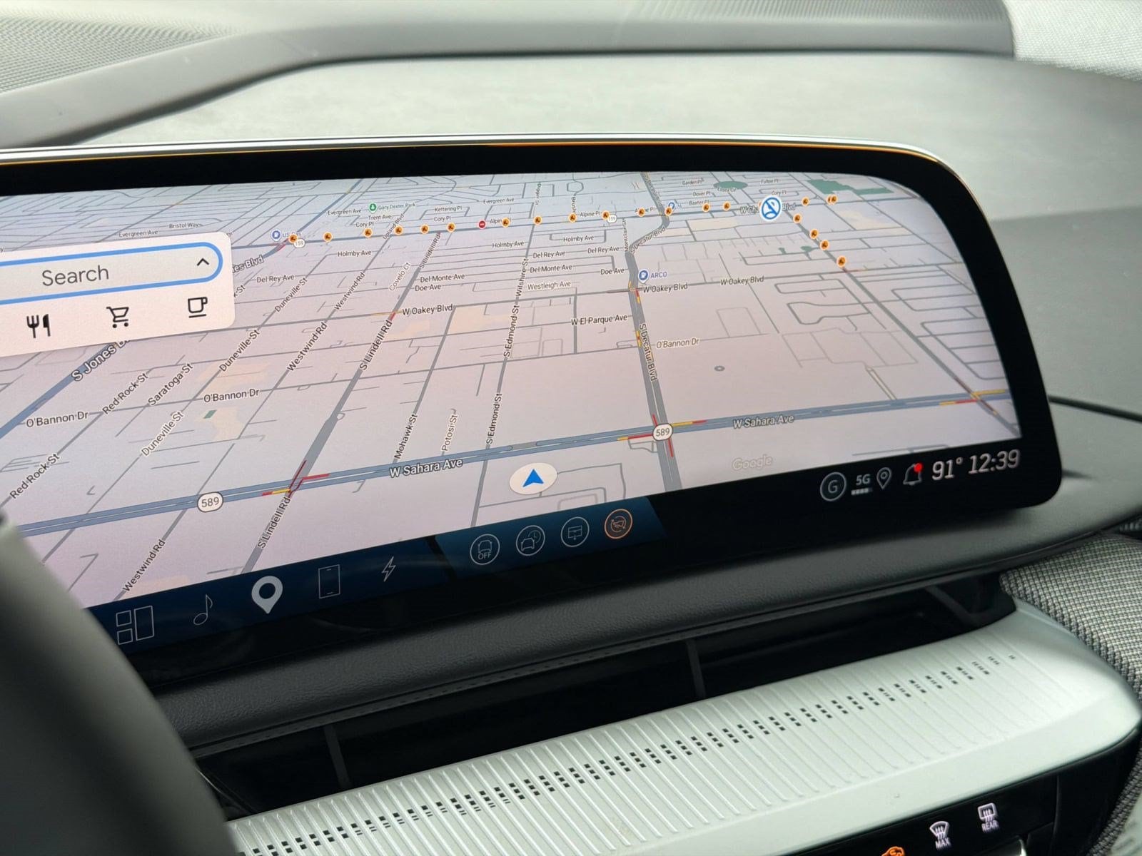 2026 Cadillac OPTIQ Sport - Photo 16