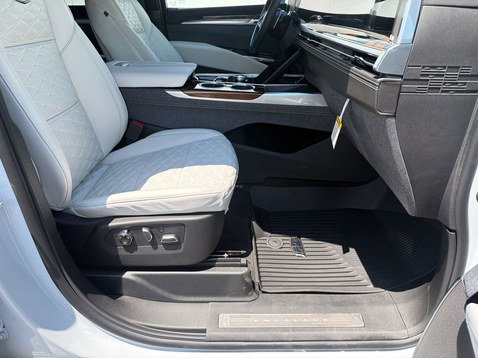2026 Cadillac Escalade ESV Platinum Sport - Photo 22