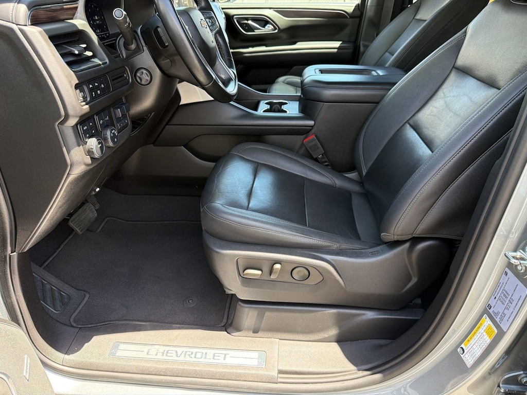 Used 2023 Chevrolet Suburban LT SUV