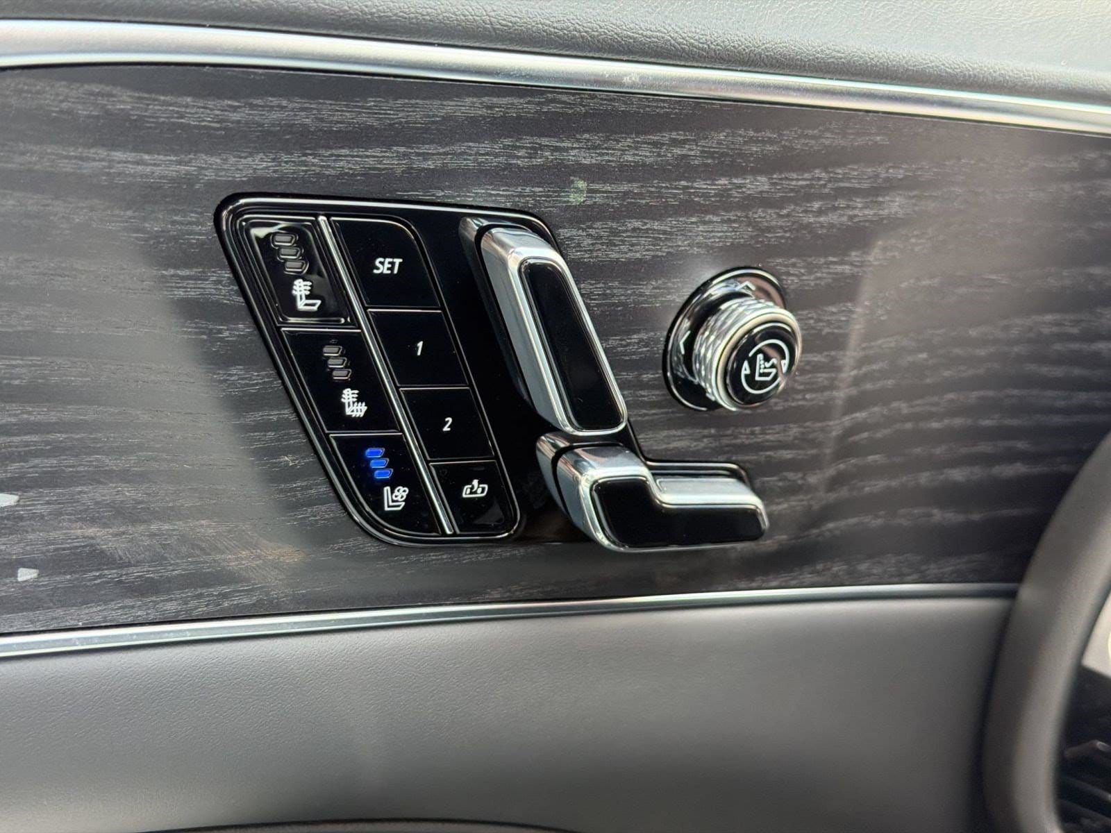 2027 Cadillac LYRIQ Signature Sport - Photo 15
