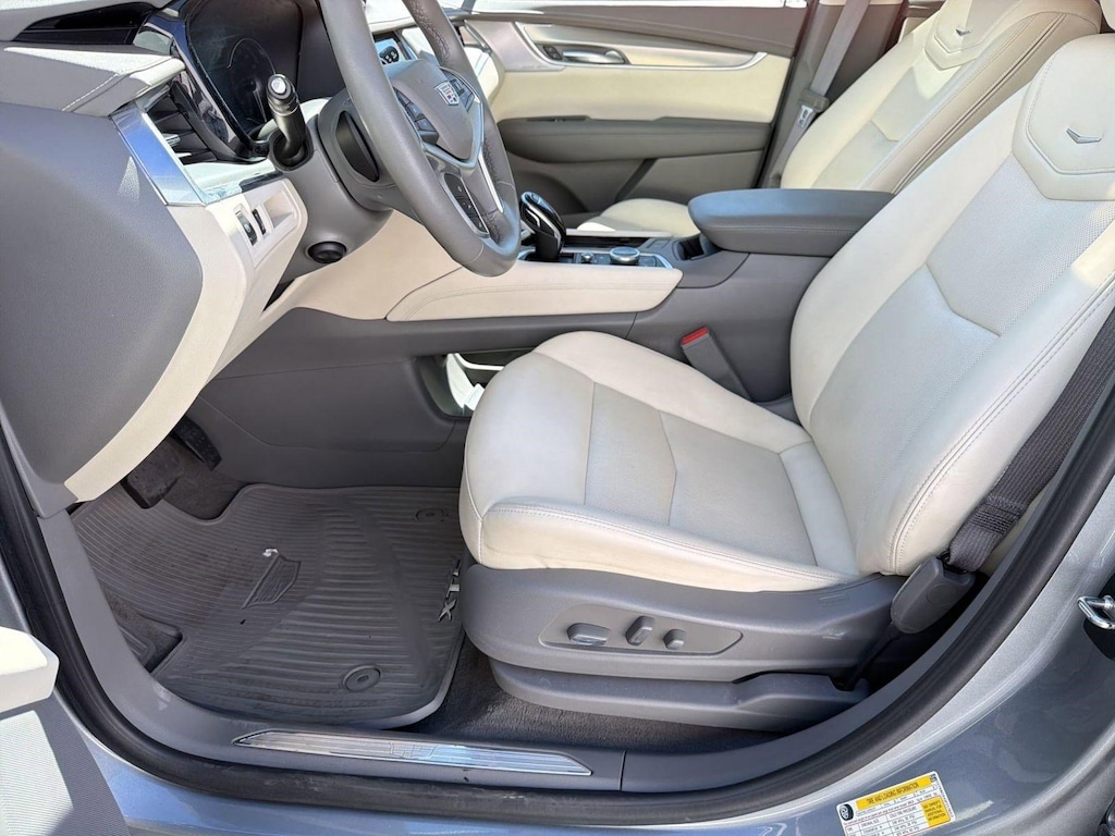 Certified 2023 CADILLAC XT5 Premium Luxury SUV