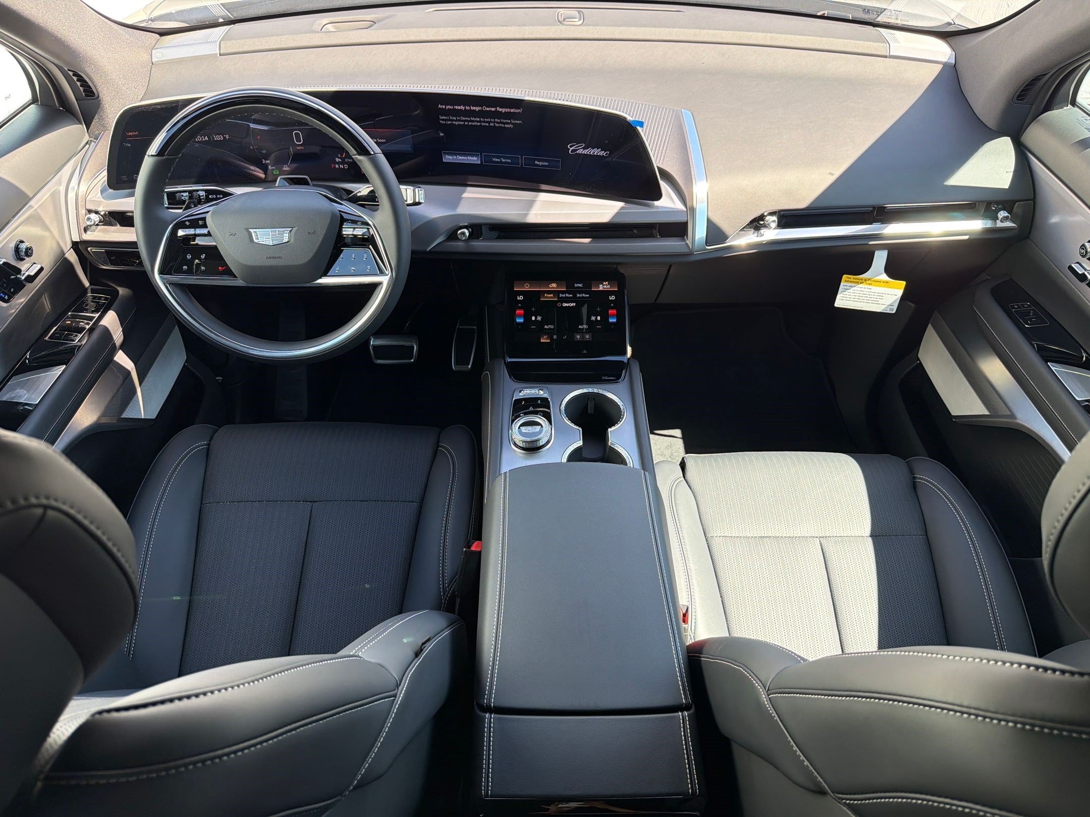 2027 Cadillac VISTIQ Sport - Photo 15