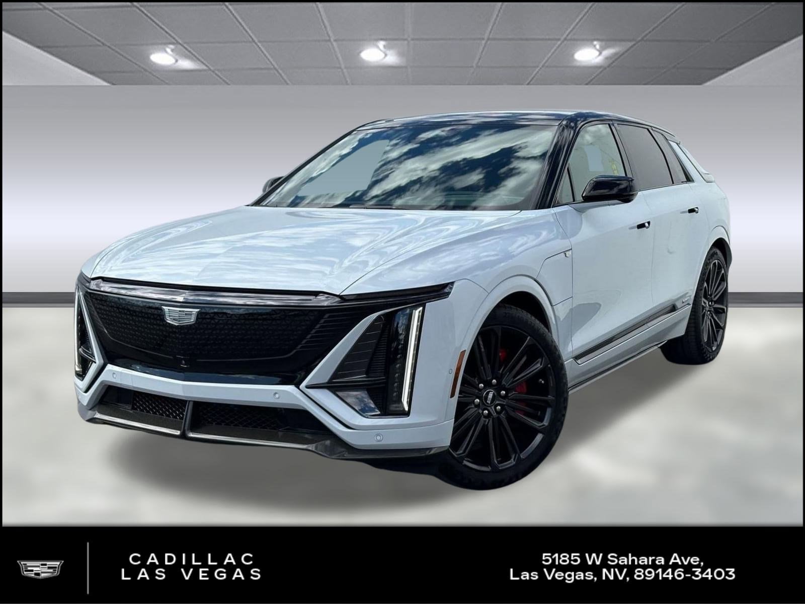 2026 Cadillac LYRIQ V Premium's photo