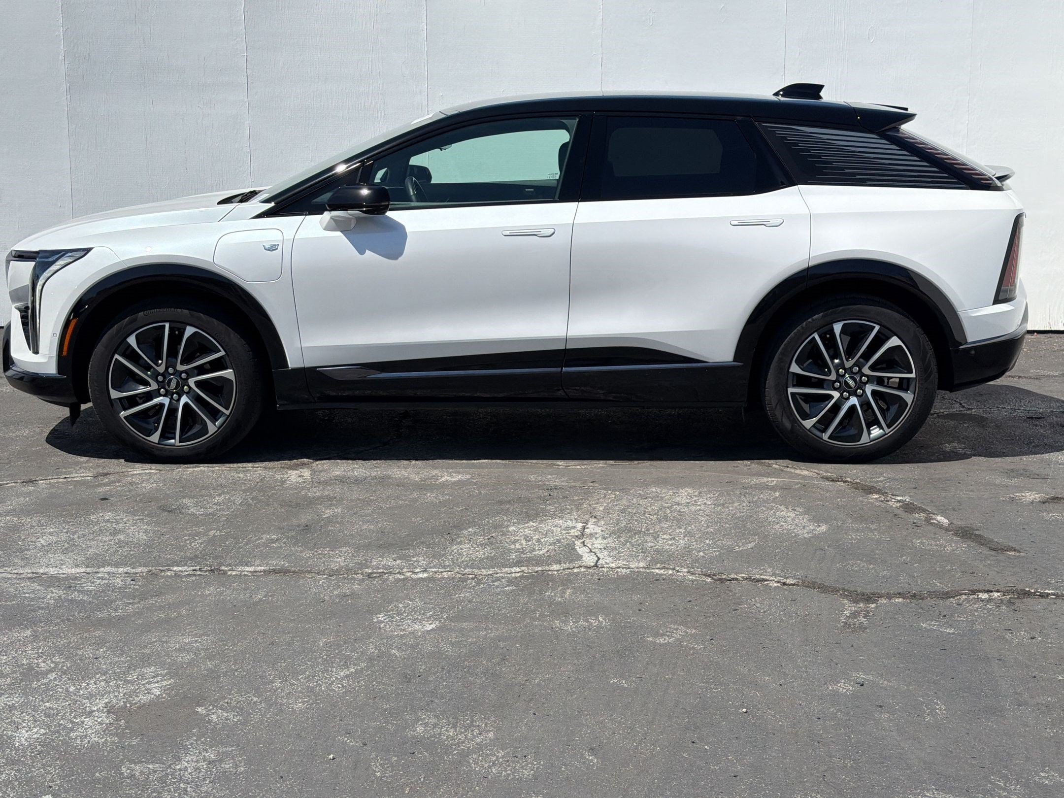 OPTIQ Sport 1 SUV