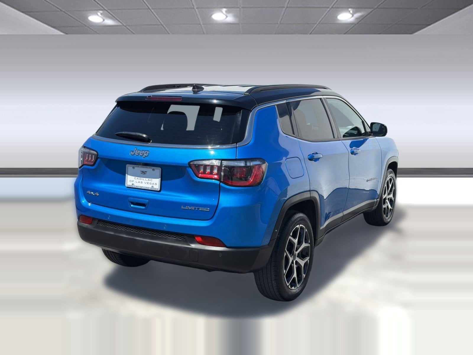 2025 Jeep Compass Limited - Photo 8
