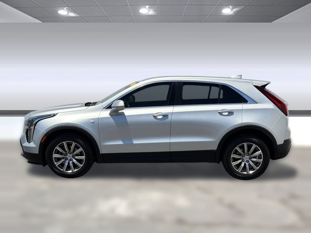 Used 2020 CADILLAC XT4 FWD Luxury SUV
