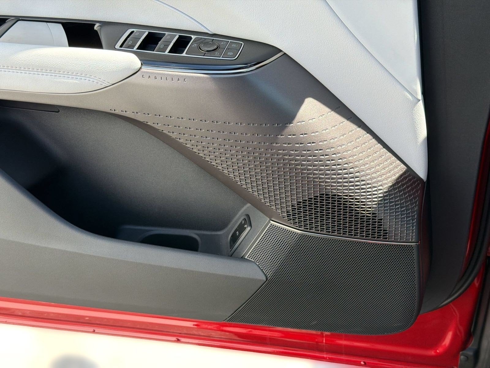 2027 Cadillac LYRIQ Sport - Photo 25