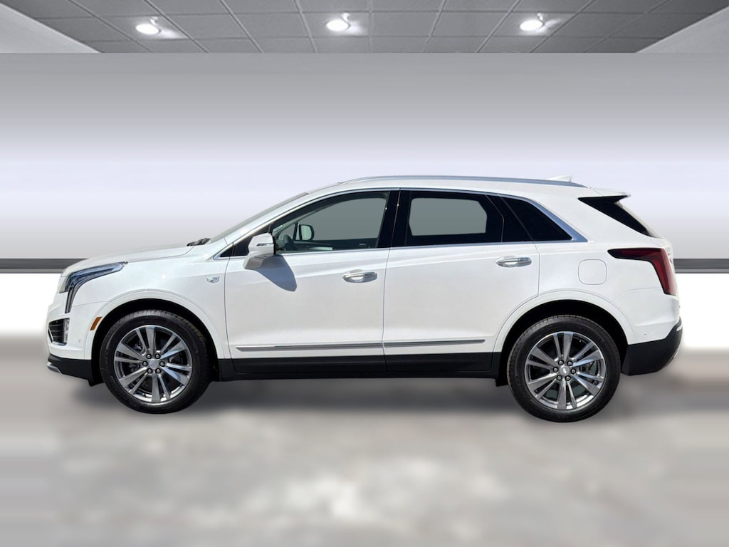 New 2026 CADILLAC XT5 Premium Luxury SUV