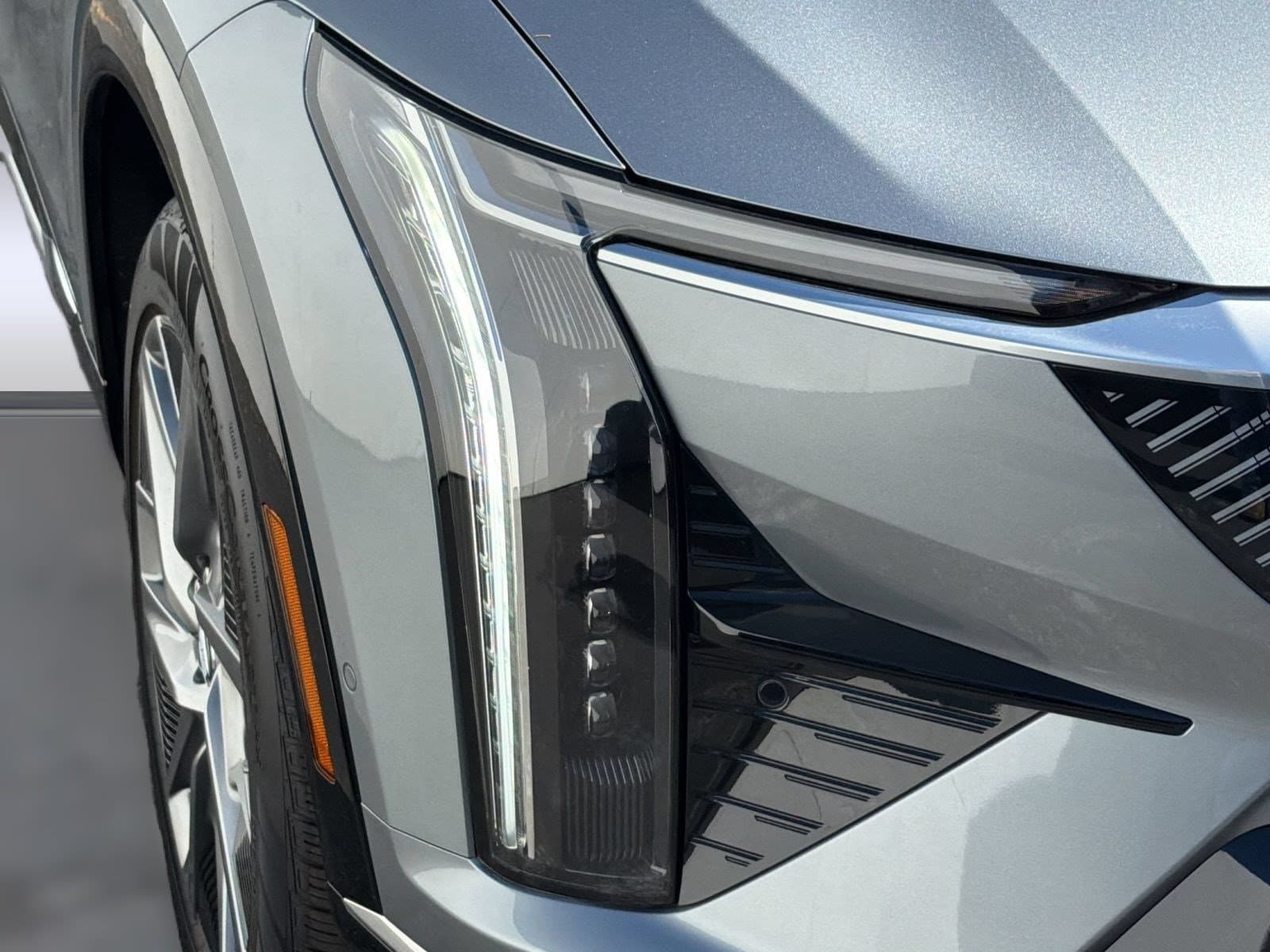 2026 Cadillac OPTIQ Luxury - Photo 11