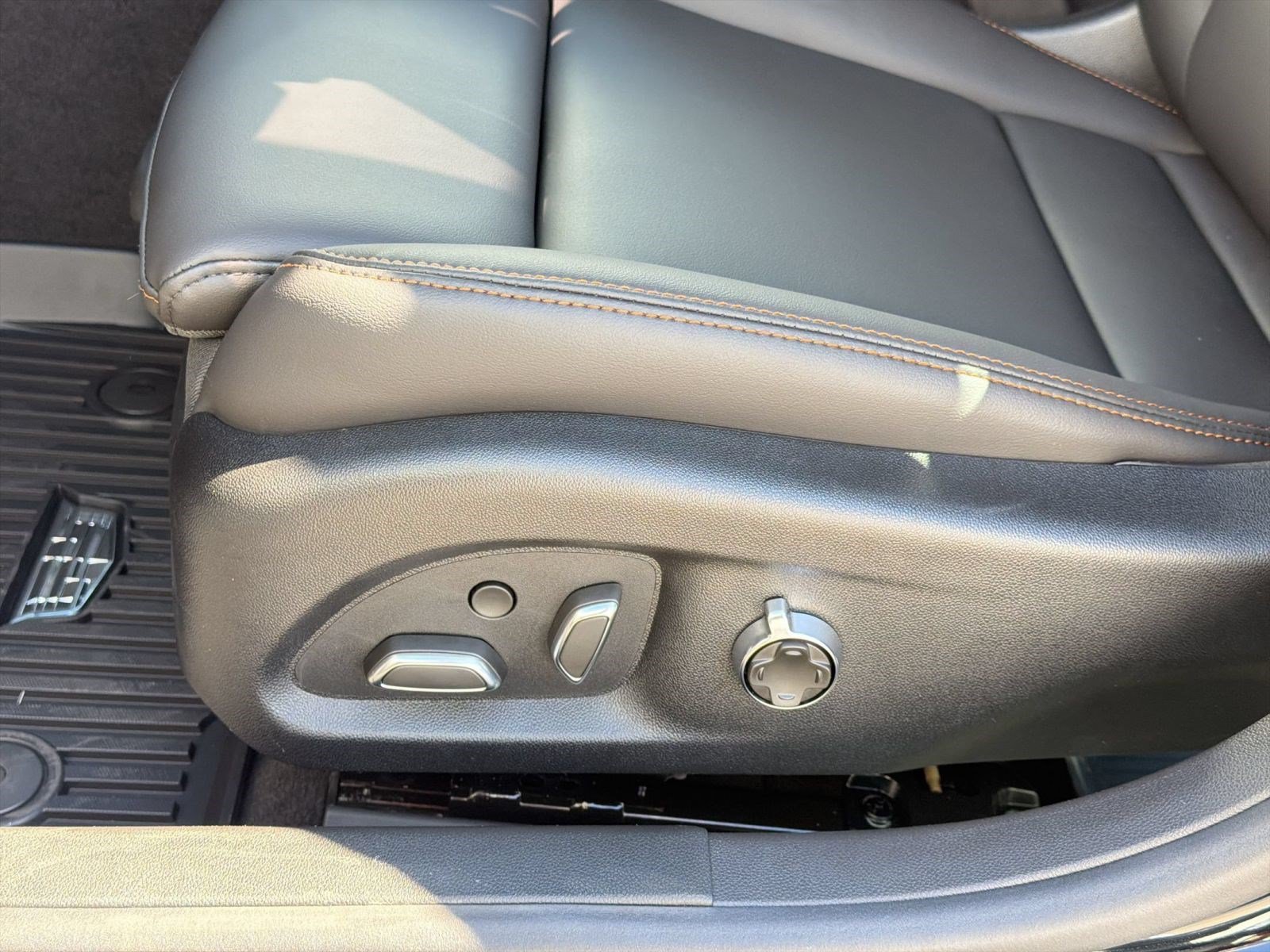 2026 Cadillac CT5 Sport - Photo 13