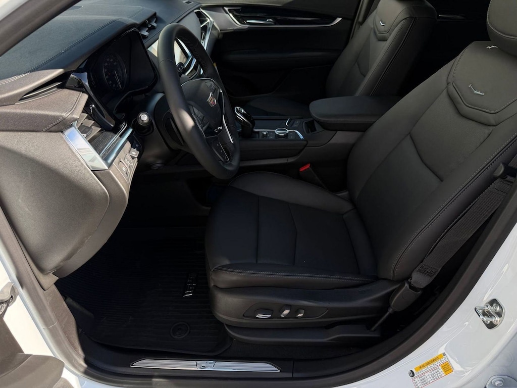 New 2026 CADILLAC XT5 Premium Luxury SUV