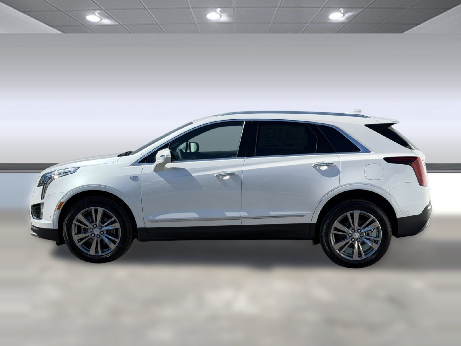 New 2026 CADILLAC XT5 Premium Luxury SUV