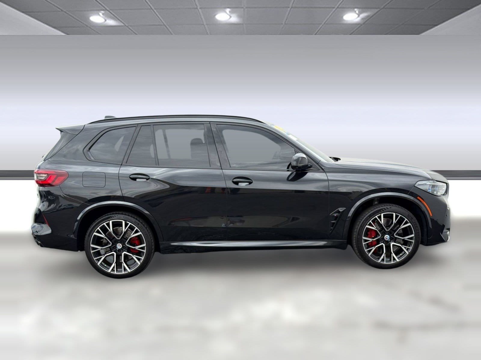 X5 M Base