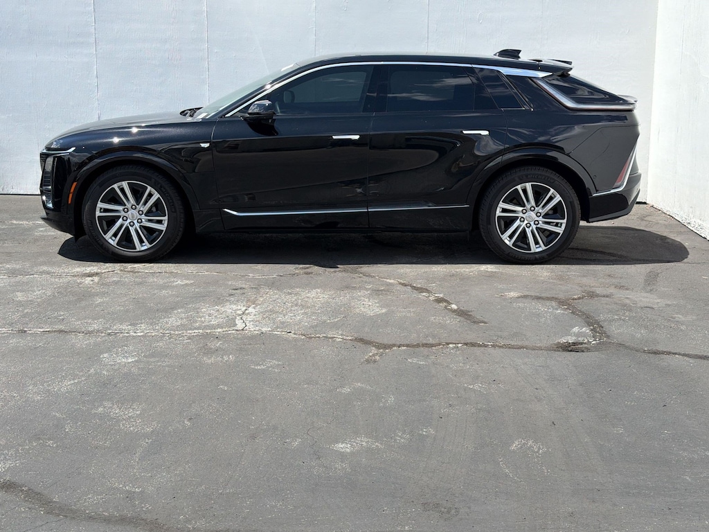 Certified 2024 CADILLAC LYRIQ Tech SUV