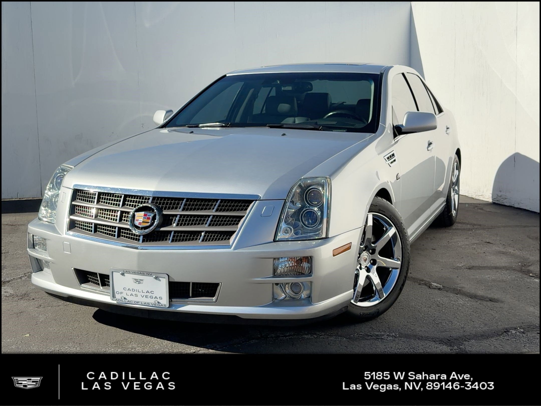 2010 Cadillac STS Premium's photo