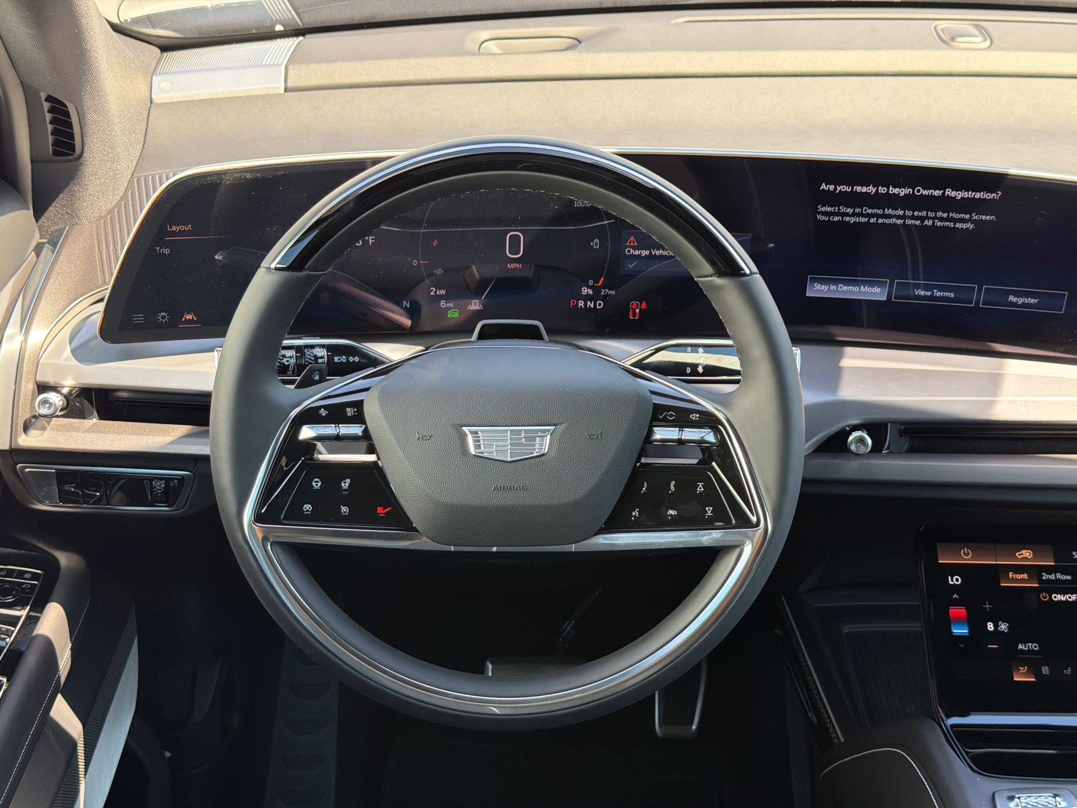 2027 Cadillac VISTIQ Sport - Photo 10