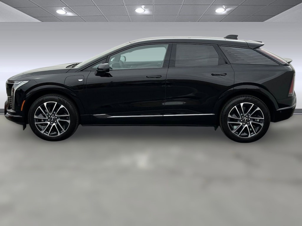 New 2025 CADILLAC OPTIQ Luxury 1 SUV