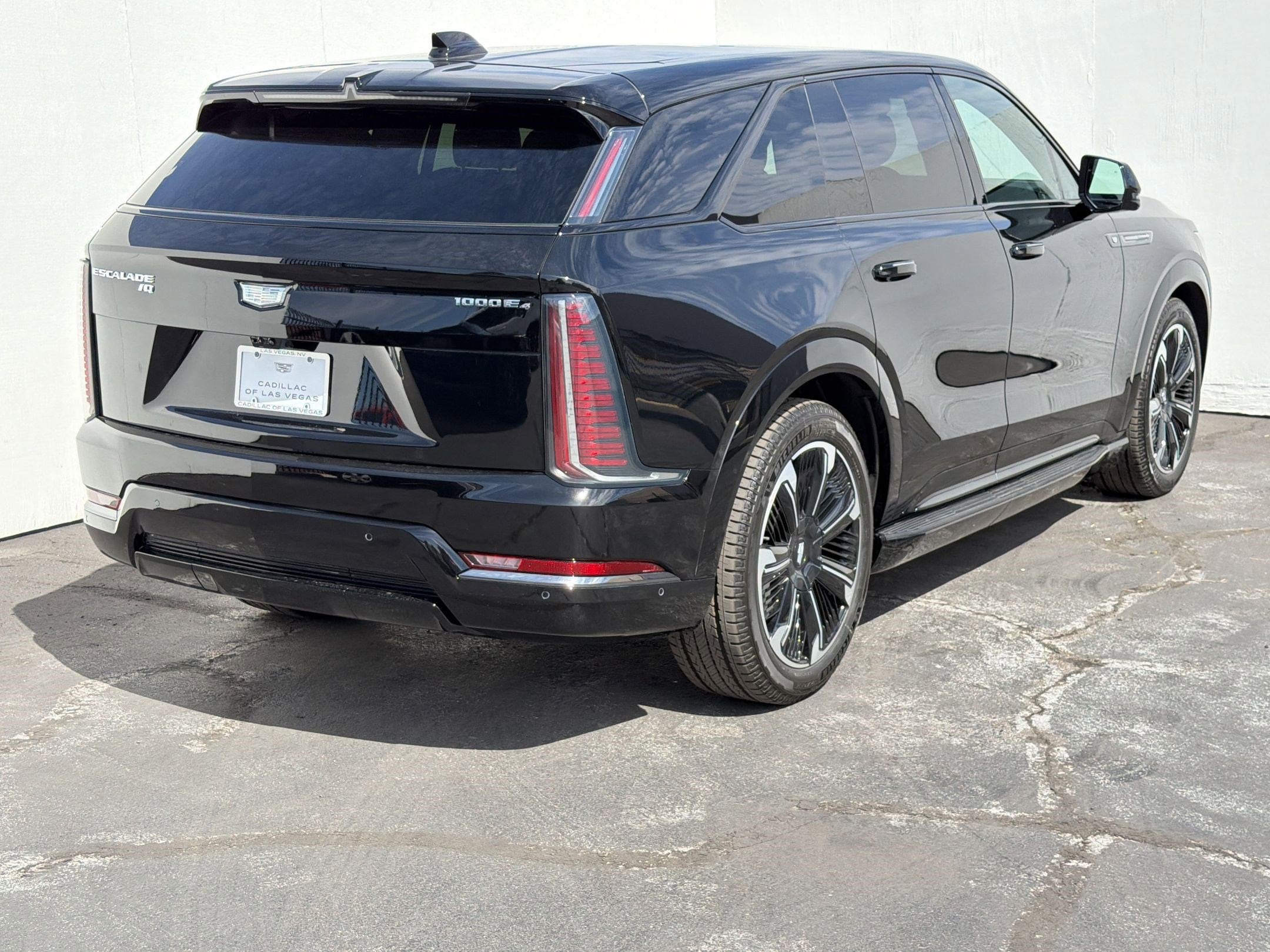 2026 Cadillac Escalade IQ Sport - Photo 8