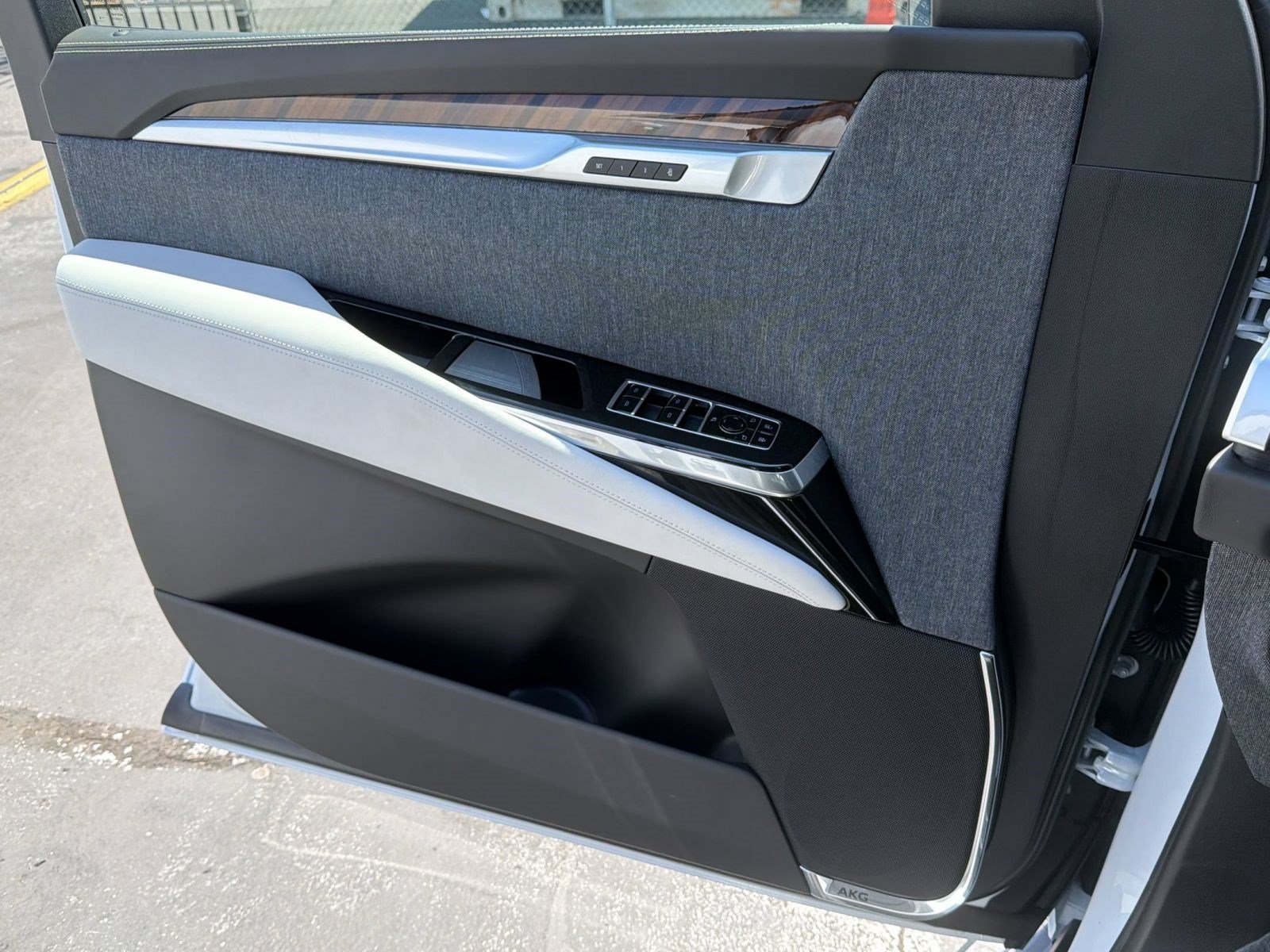 2026 Cadillac Escalade ESV Platinum Sport - Photo 24