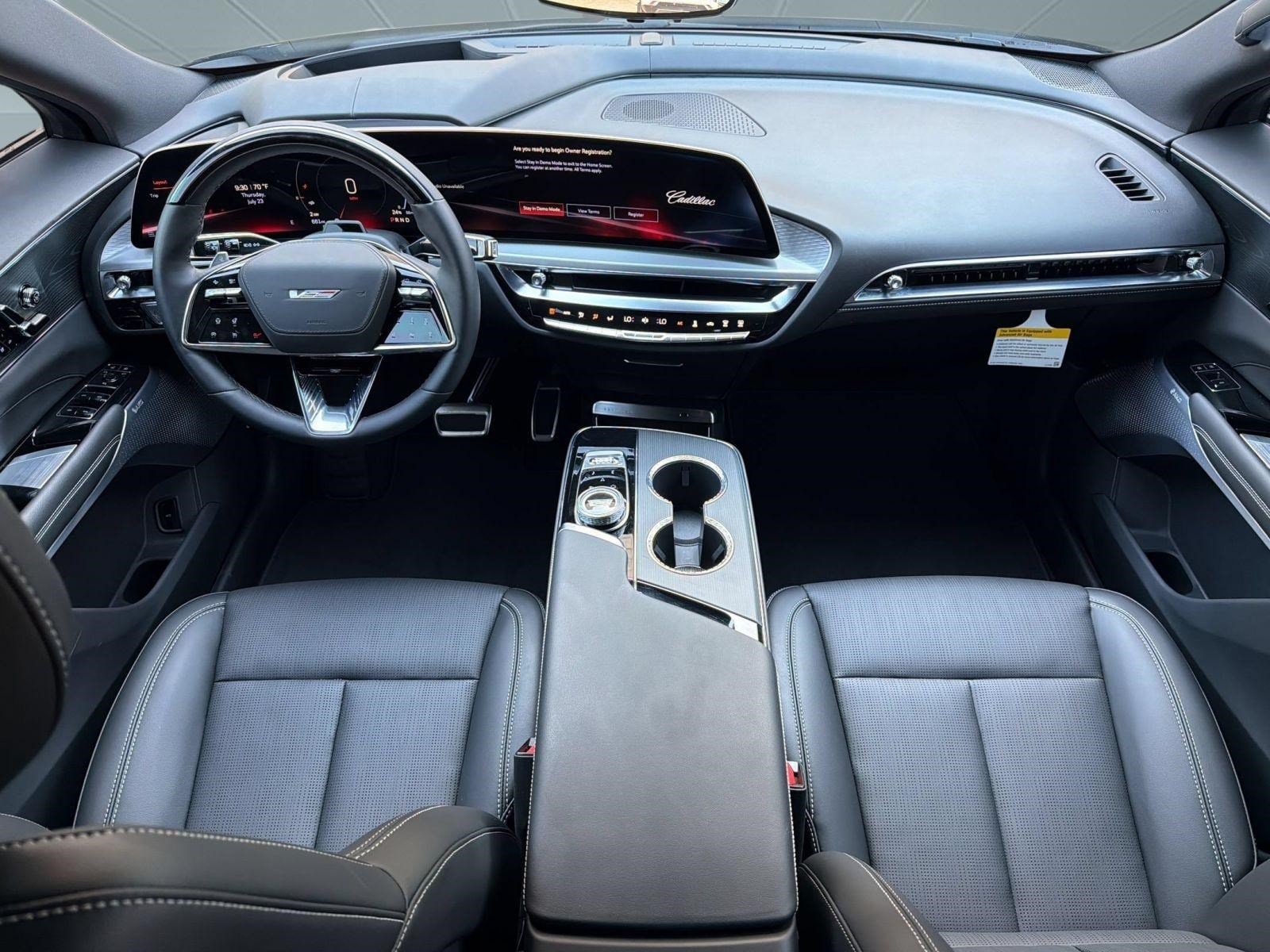 2026 Cadillac LYRIQ V - Photo 14