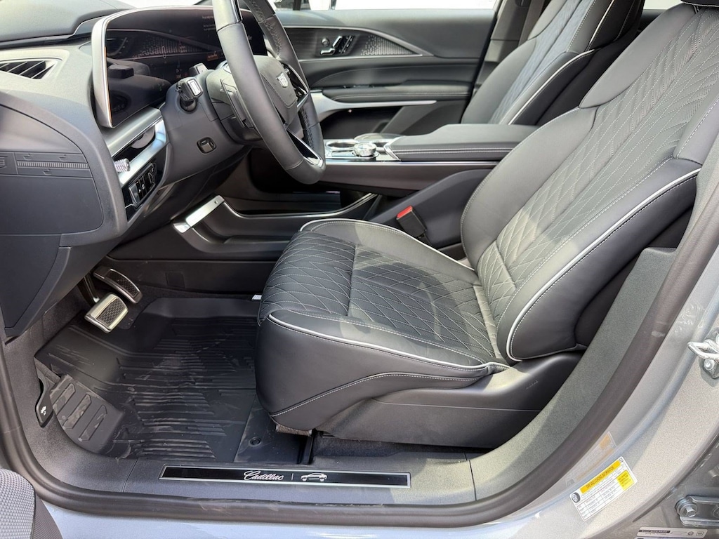 New 2027 CADILLAC LYRIQ Signature Sport SUV