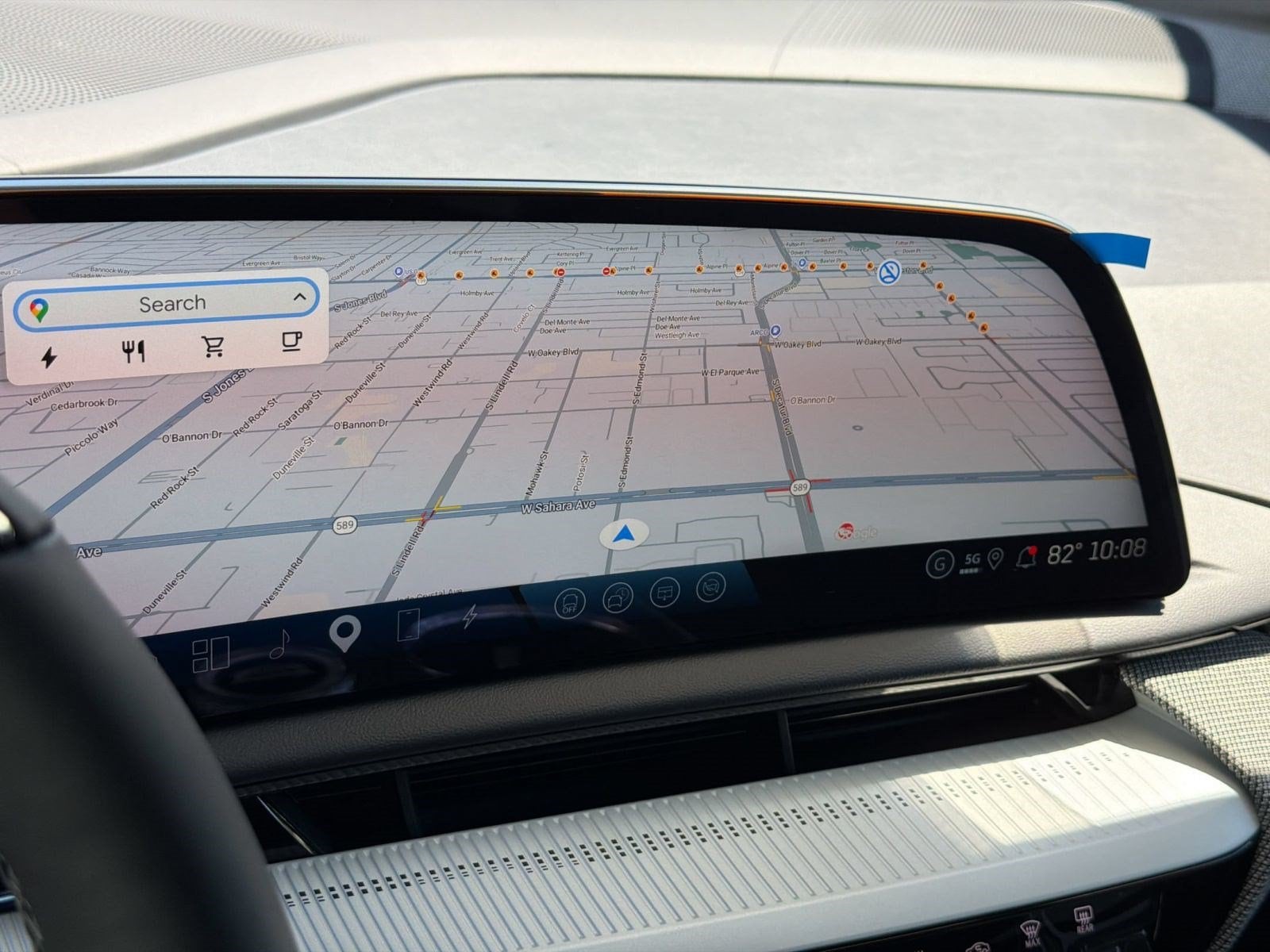 2026 Cadillac OPTIQ Luxury - Photo 16